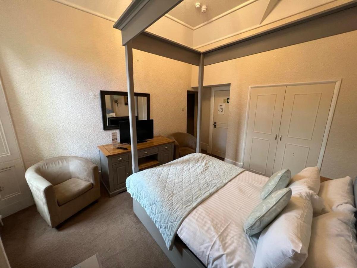 Broughton Craggs Hotel Cockermouth Bagian luar foto